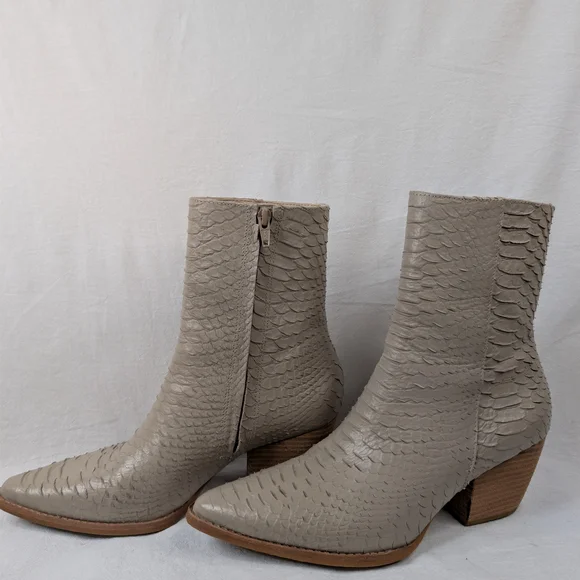MATISSE Caty Taupe Python Embossed Leather Western Pointed Toe Boots 8.5 - Picture 3 of 11